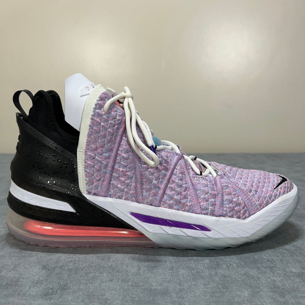 Nike LeBron 18 Graffiti Multi Color CQ9283-900 Mens Size 13 Basketball Shoes